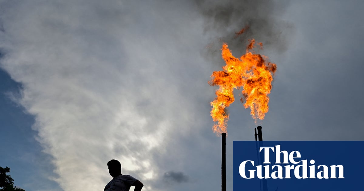 Fossil fuel projects around the world threaten the health of 2bn people – report | Fossil fuels