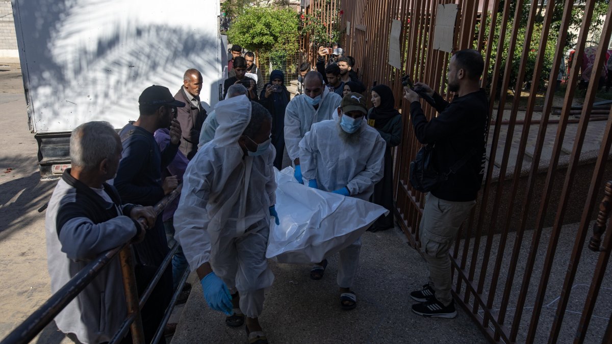 Israel, Hamas exchange more bodies to wind down Gaza truce 1st phase