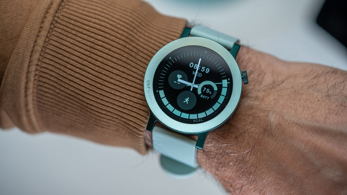 The 1.43-inch AMOLED display is bright and vibrant. Picture: Noel Campion.