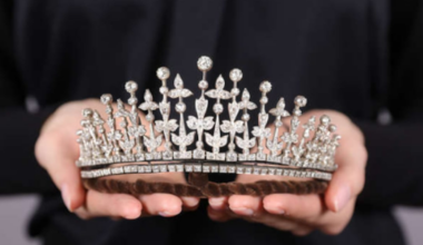 Elegant cocktail watches, a Kashmir sapphire ring and a tiara that turns into a necklace – The Irish Times