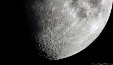 ESA plans for German astronaut to head to moon – DW – 11/27/2025