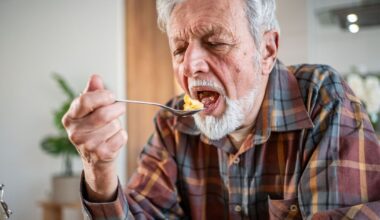 Pensioners warned not to eat alone for health reasons | UK | News