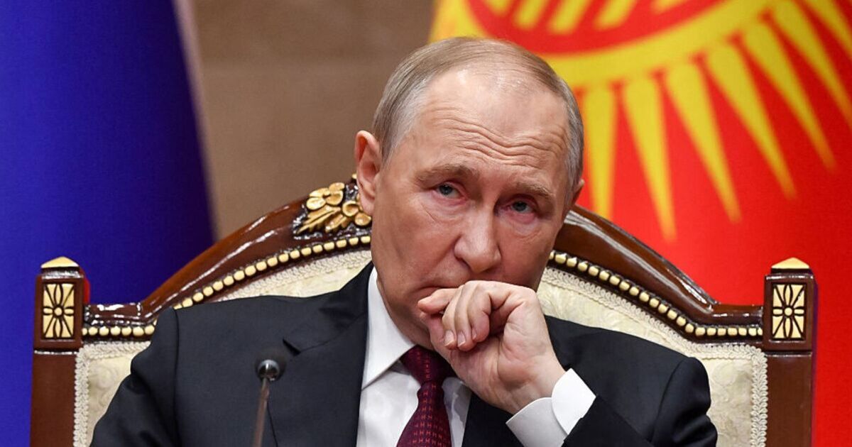 Russian economic meltdown as 700,000 state employees face losing job | World | News