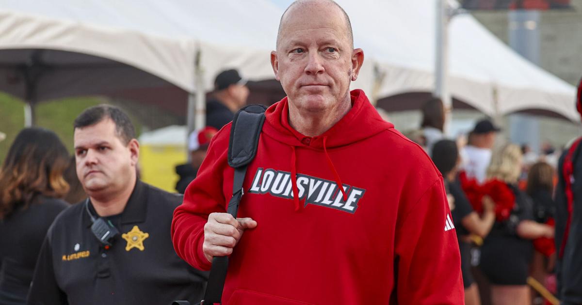 Texas man vowed to make Jeff Brohm’s life ‘miserable’ over $80K gambling loss, records show | Sports