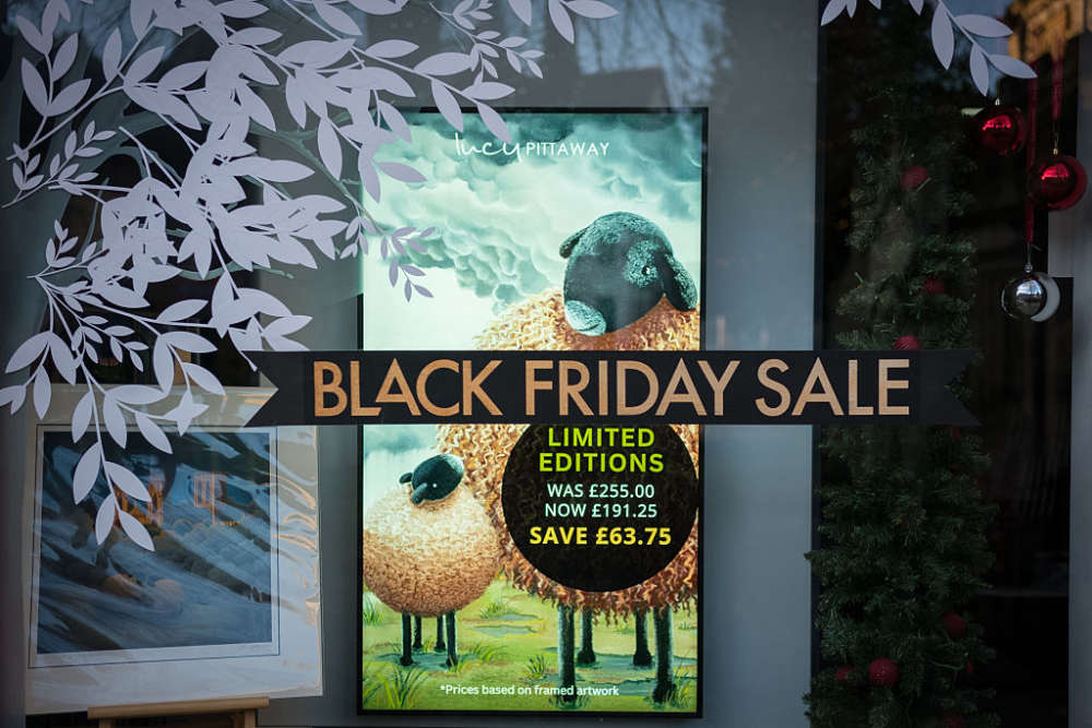 Black Friday: Mental Health Charity warns of "Bargain Brain" and overspending toll