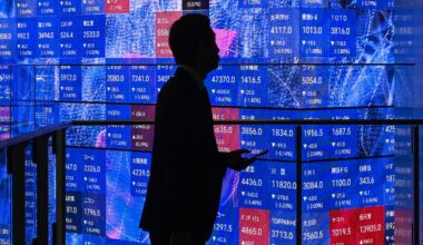 AI Boom Will Create Giants, and Topple Overhyped Startups: VC Investor