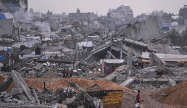 Israel kills 1 Palestinian in Gaza amid fragile ceasefire