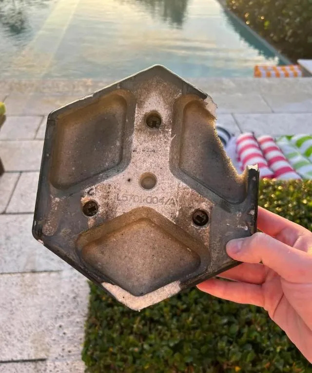 A man vacationing in the Turks and Caicos Islands recently stumbled upon what he says are fragments from SpaceX's Starship 7.