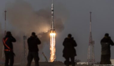 Russian cosmodrome damaged after Soyuz launch to ISS – DW – 11/27/2025