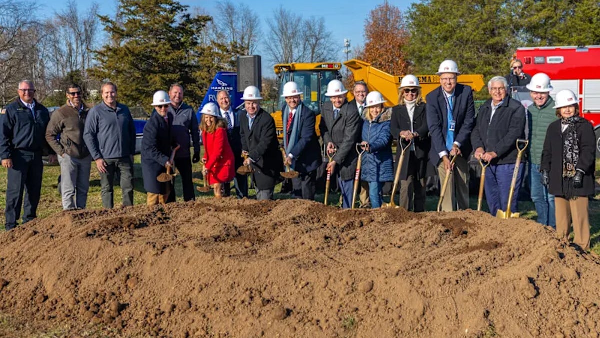 Williamson Schools bans cell phones for elementary, middle students