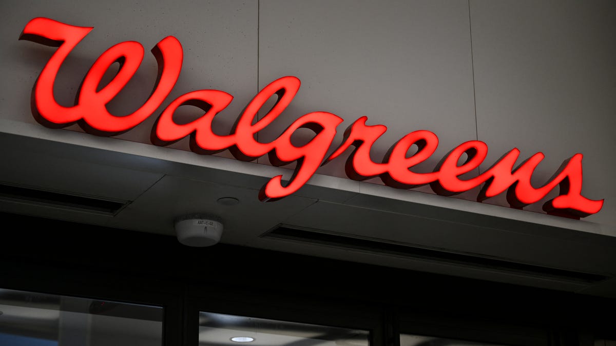 Walgreens nasal spray recalled over bacteria contamination