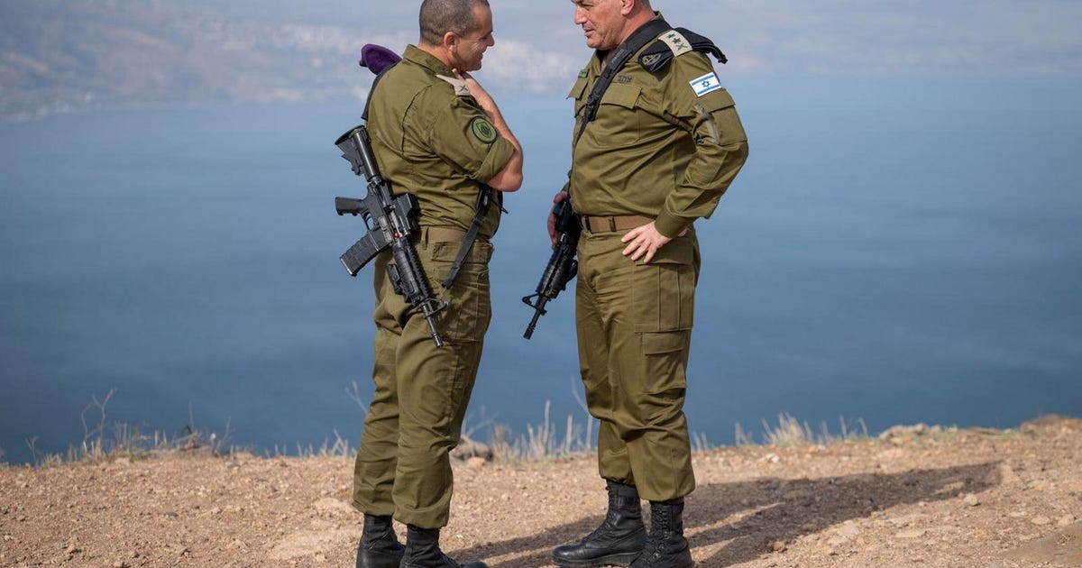 IDF Chief Accuses Israeli Defense Minister of Political Calculations in Unprecedented Spat