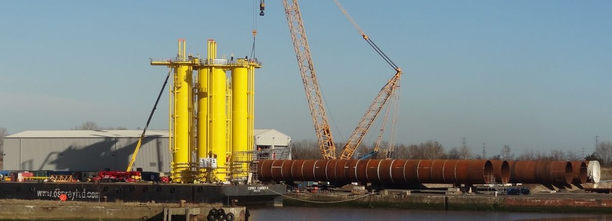 Exploring Valuation as Shares Edge Up Despite Sector Uncertainty