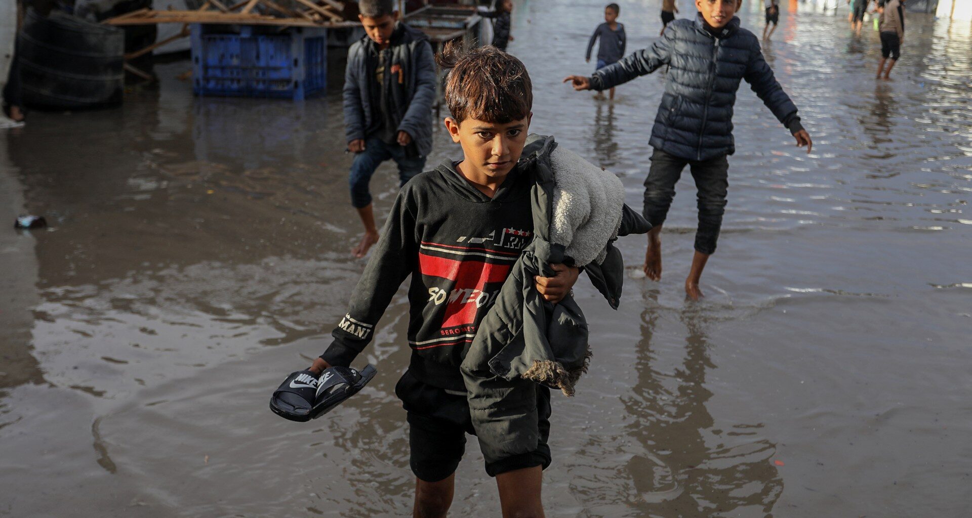 Gaza’s shelter crisis is ‘most dangerous’ disaster of war: Authorities | Gaza News