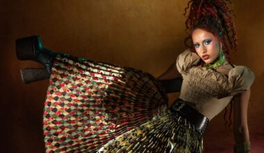 British Singer-Songwriter Absolutely Announces New Album 'Paracosm'