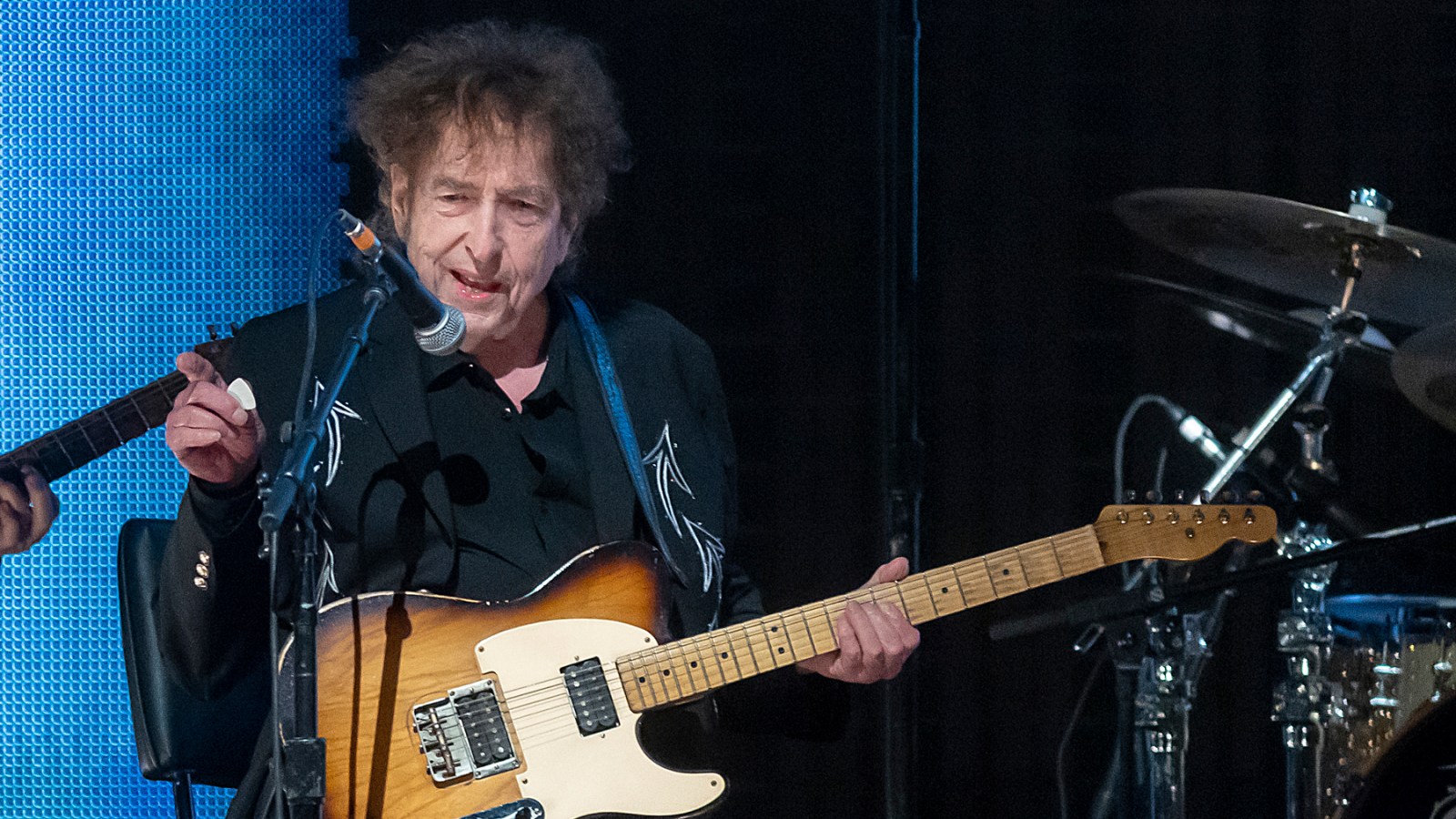 Hear Bob Dylan Perform a Folk Ballad for the First Time in 34 Years