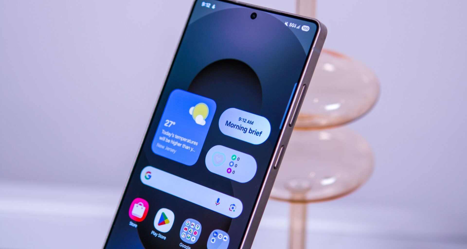 Samsung's custom Exynos chip might bring its Galaxy S26 series price down