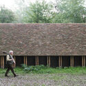 Retour de Chasse / abra - Exterior Photography, Wood