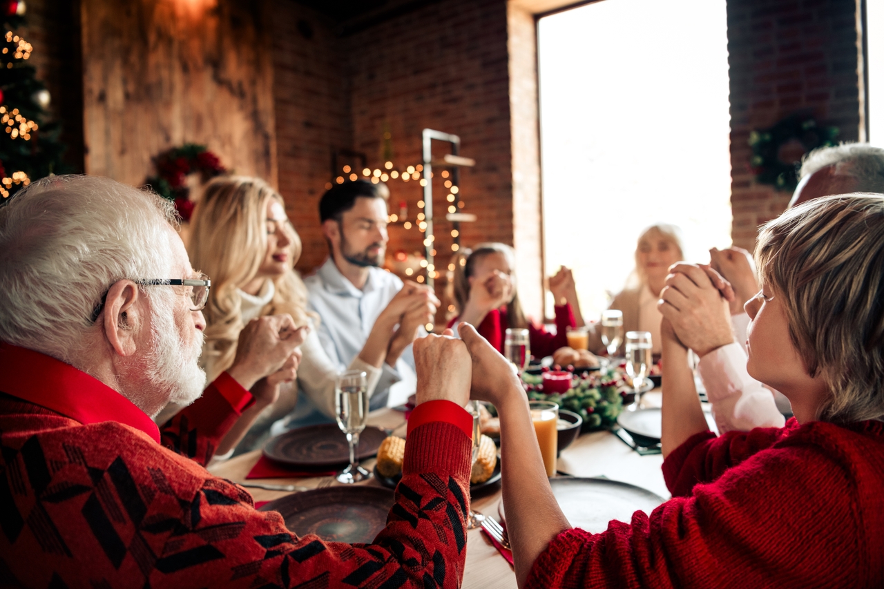 Safeguarding holiday harmony in a time of anxiety and division | Novant Health