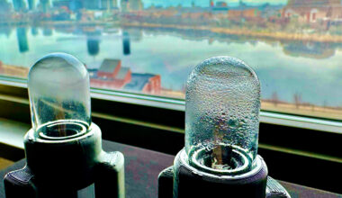 Ultrasonic device dramatically speeds harvesting of water from the air | MIT News