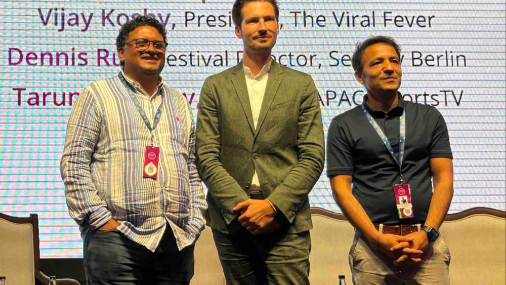 Microdramas 'Here to Stay,' Say WAVES Film Bazaar Panelists