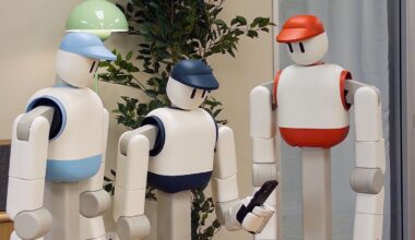 This Home Robot Clears Tables and Loads the Dishwasher All by Itself