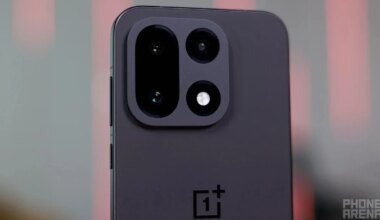 OnePlus 15 teardown: see what makes this the phone with the best battery we've ever tested