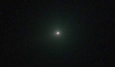 Irradiated Comet 3I/ATLAS glows green and hides its tail in new image