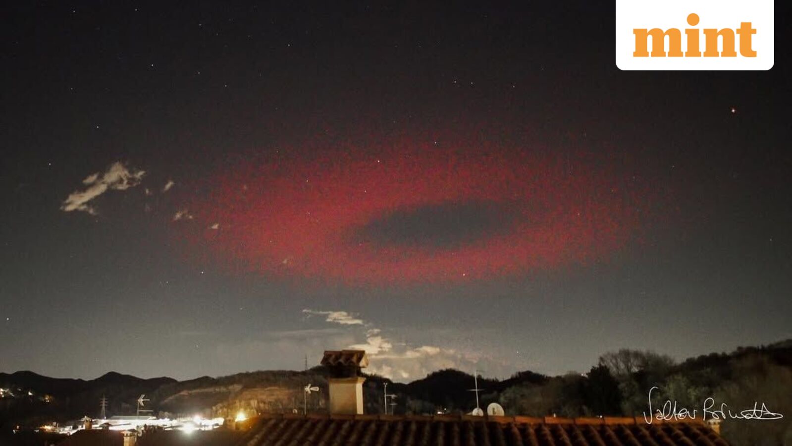 Mysterious red ring of light spotted in a small Italian town