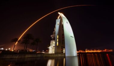 SpaceX launches another batch of Starlink satellites into low-Earth orbit