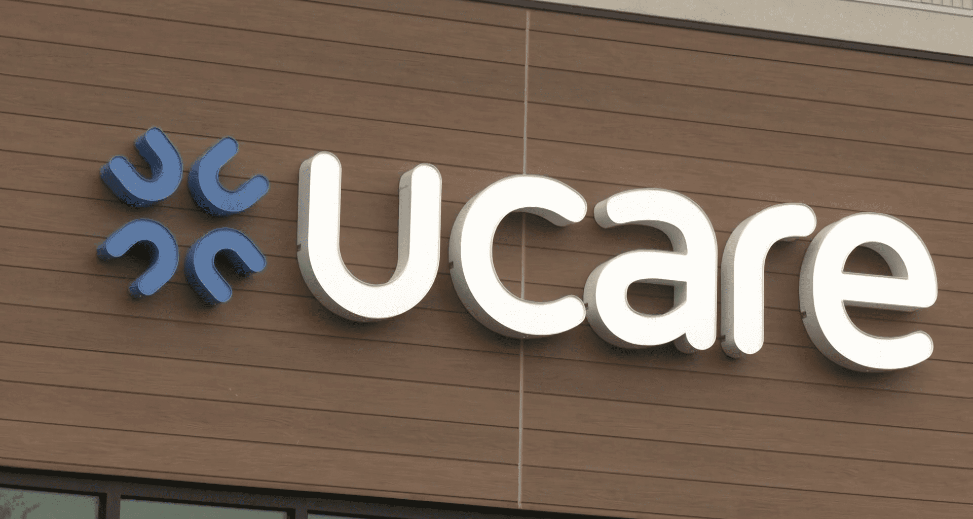 Medica to acquire health plans from UCare