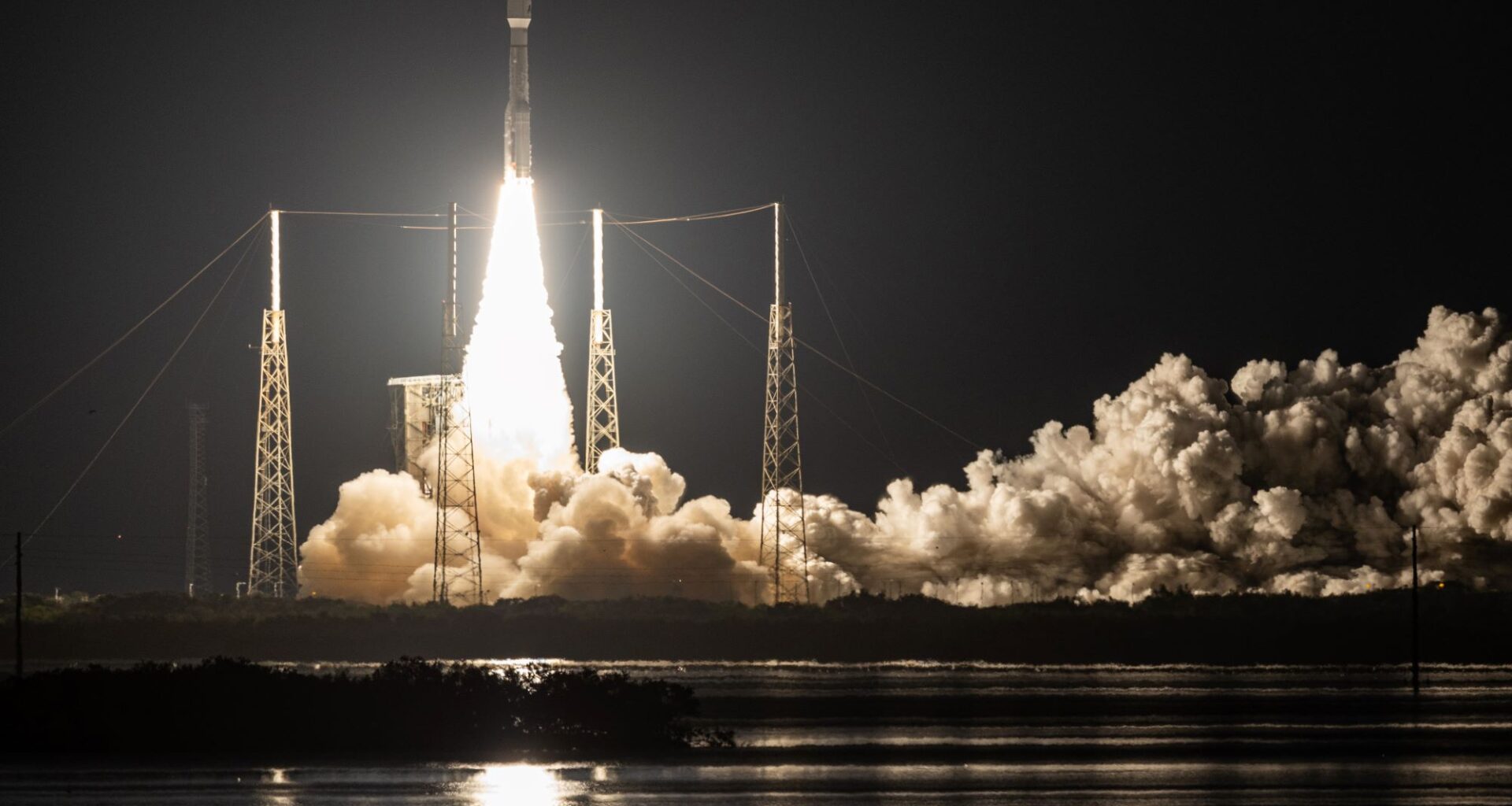 ULA launches Viasat’s second shot at a terabit-class broadband satellite