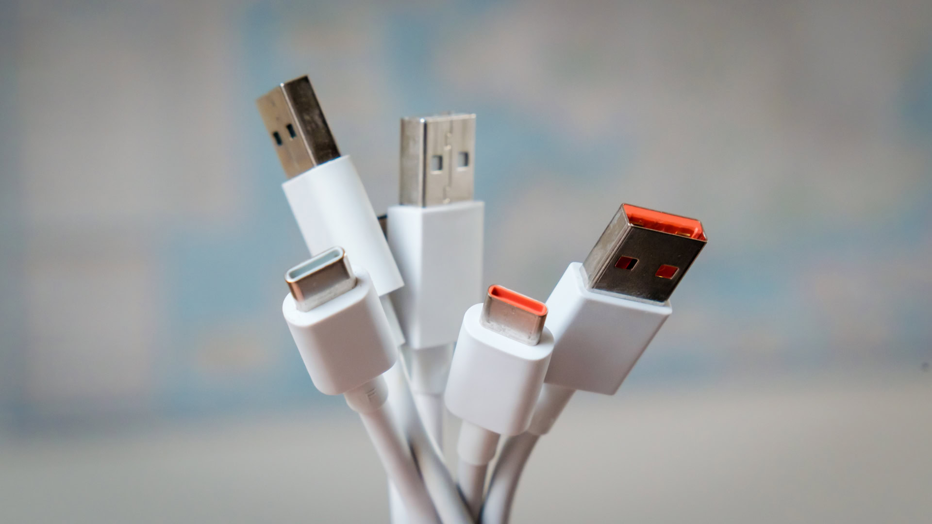 USB C and USB A cables