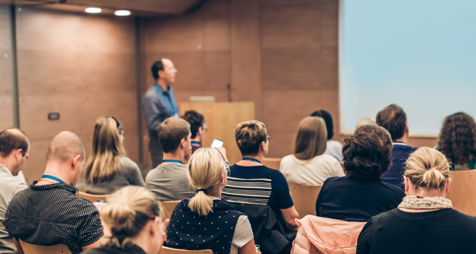 Architecture no longer considered a "professional degree" in USA