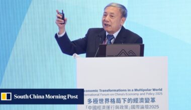 Chinese economist calls on Beijing to add consumption target to long-term goals