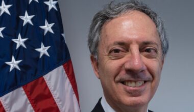 Indonesia's largest Islamic group urges leader to quit for inviting pro-Israel speaker