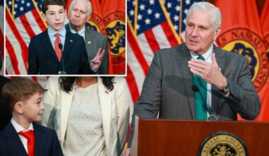 Nassau Exec Bruce Blakeman and LI families lead push to add gluten warnings on all restaurant menus, packaged foods