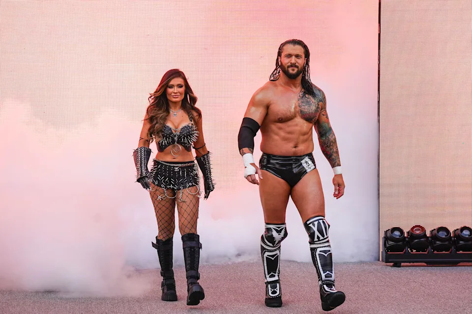 EAST RUTHERFORD, NEW JERSEY - AUGUST 2: Scarlett and Karrion Kross make their entrance during SummerSlam at MetLife Stadium on August 2, 2025 in East Rutherford, New Jersey. (Photo by Craig Melvin/WWE via Getty Images)