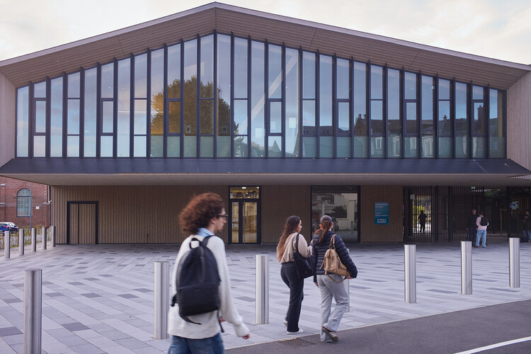 Coldefy Completes the First Timber-Framed School in Northern France - Image 6 of 15