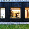 Conversion of an Old Locksmith Shop / ALAS Alarcon Linde Architects - Exterior Photography, Windows, Facade