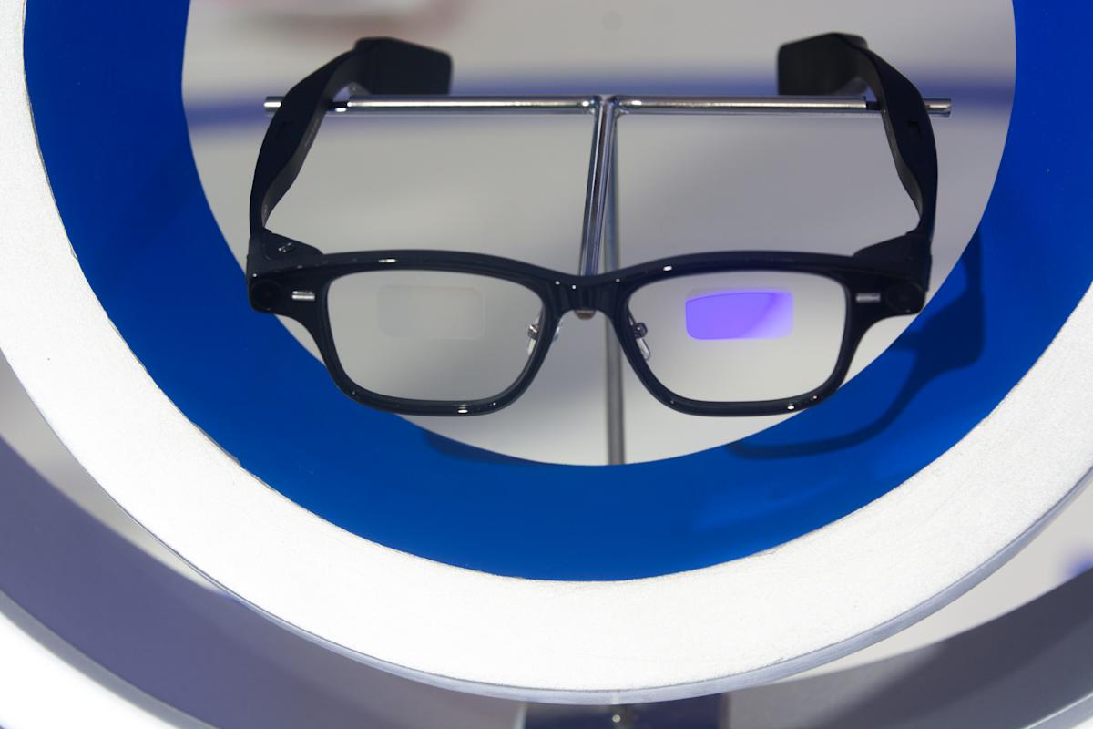 Alibaba launches its own AI glasses
