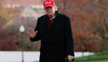 EU to urge US to apply more of July trade deal; White House preps backup tariff plans