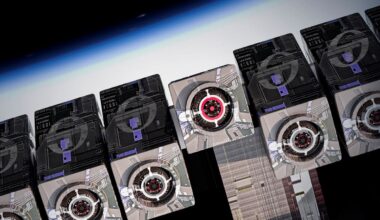 Laser Communication Array for Space-Based Supercomputing Center Illustration: Courtesy of the Institute of Computing Technology, Chinese Academy of Sciences