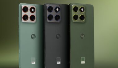Motorola Edge 70s lined up in different colors