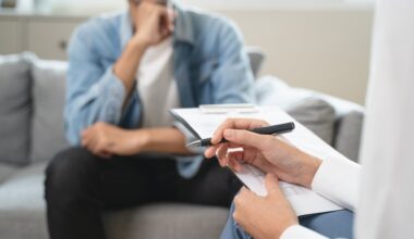 Dave Ramsey Caller, 28, Says Her Mental Health Is Suffering In 'Dark' Apartment—He Snaps Back 'Being Broke Is Going To Mess With Your Wellness Too'