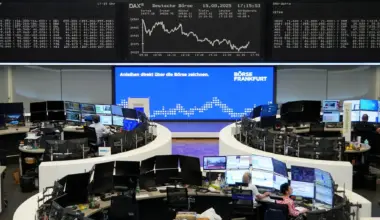 Europe: Stocks close at record high, led by buoyant healthcare shares, hopes for end to US shutdown