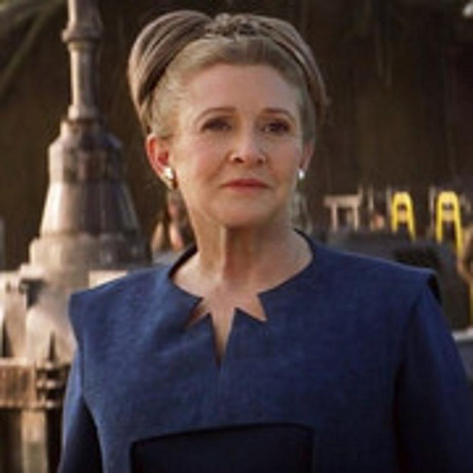 force-awakens-watching-video-Sixteen-By-Nine-Jumbo1600-v4