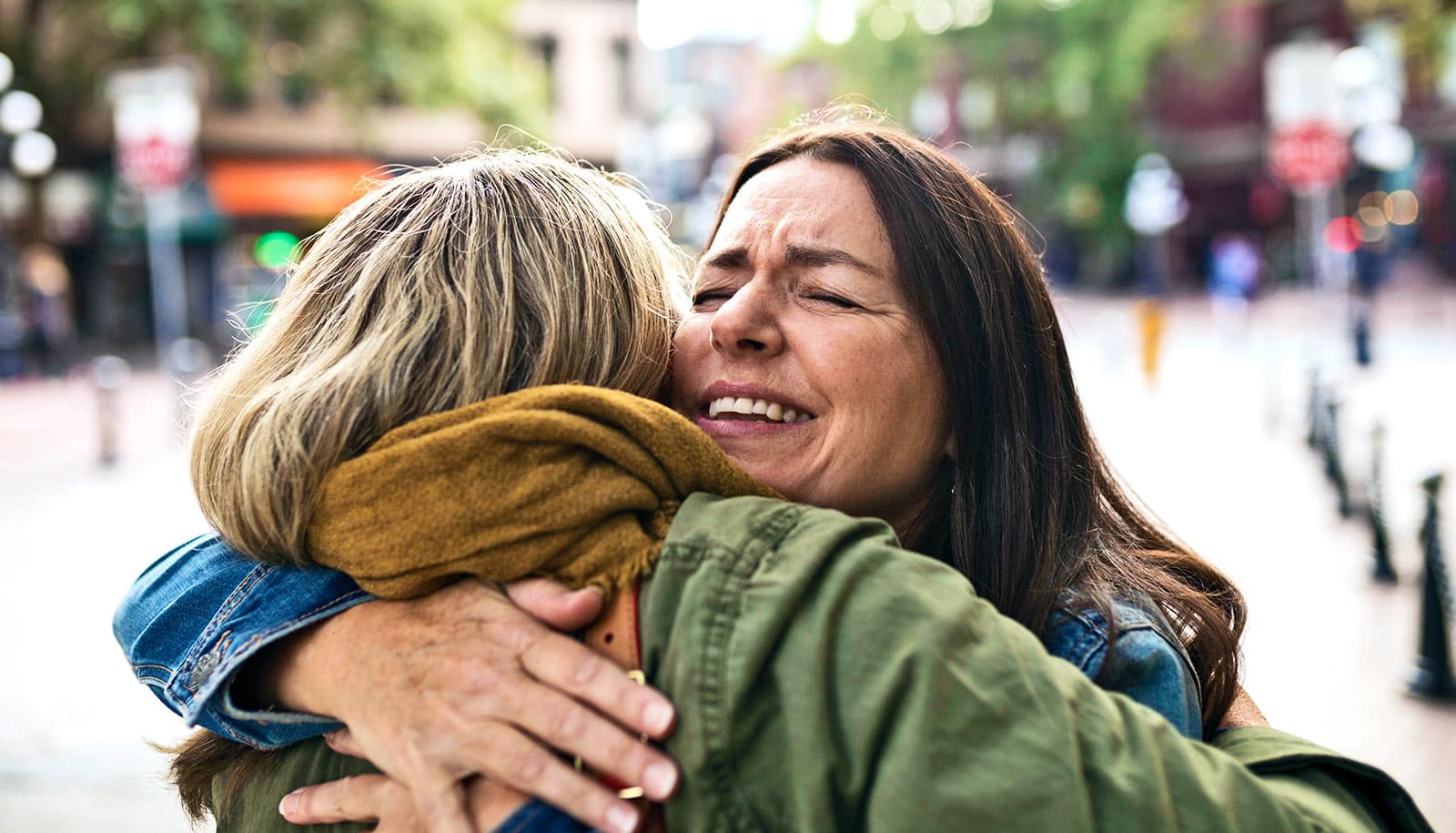 Friendships can cut loneliness for dementia caregivers