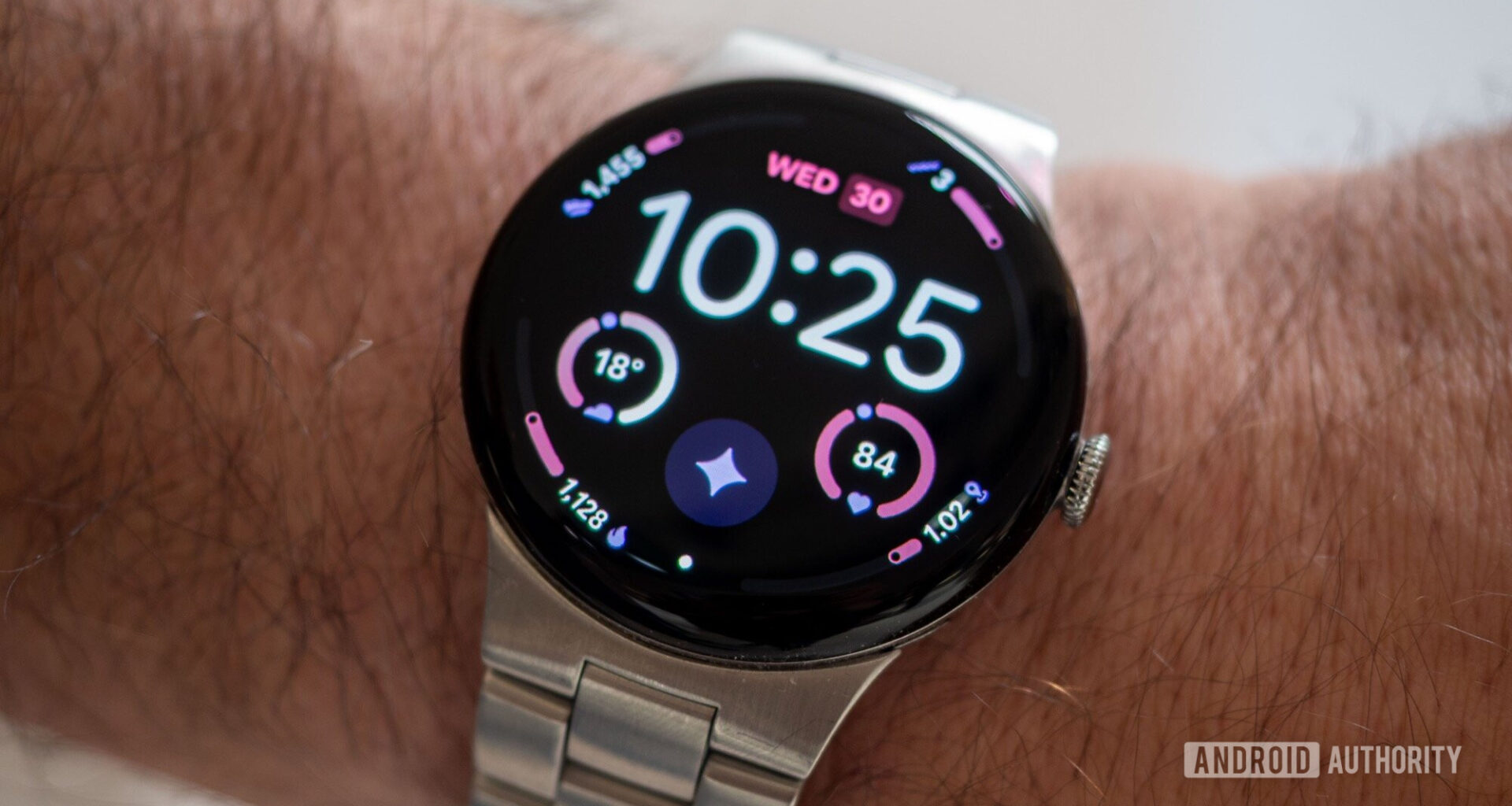google pixel watch 4 new modular watch face