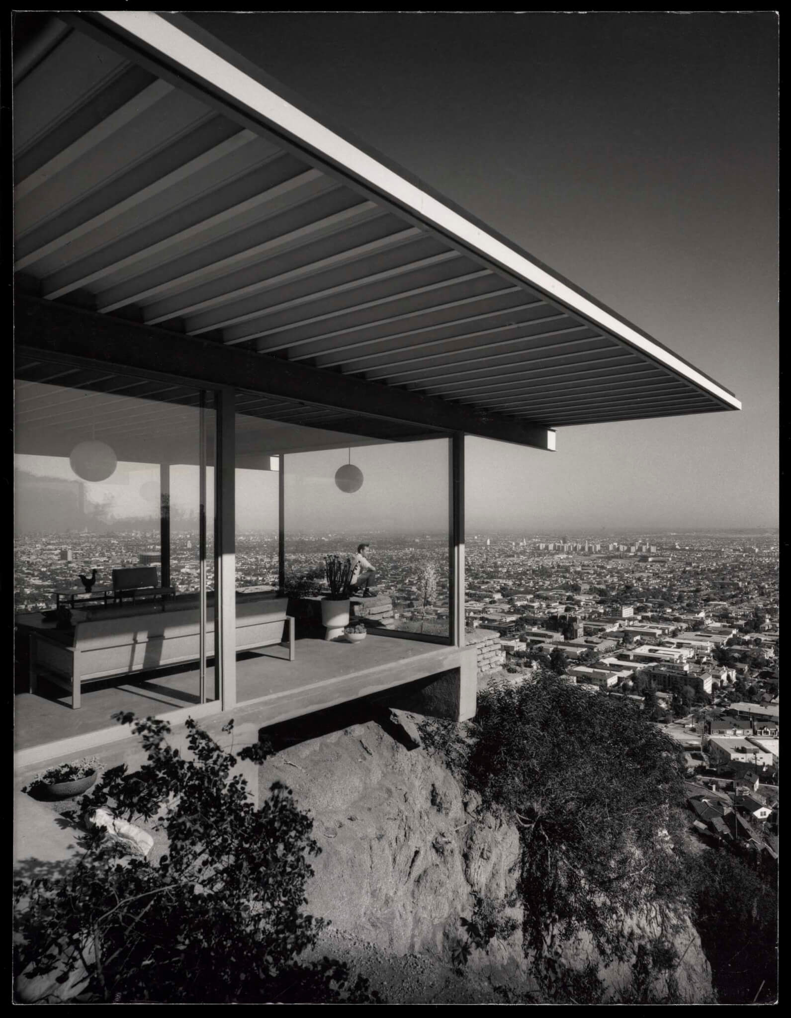 stahl house on cliff
